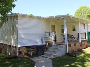 417 Cedar Ave, Luttrell, TN 37779