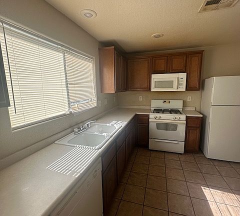 2nd image of 6240 Senegal Haven St
