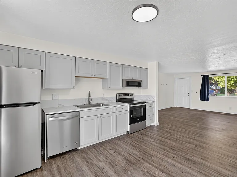 3650 S Law Ave — Photo 11
