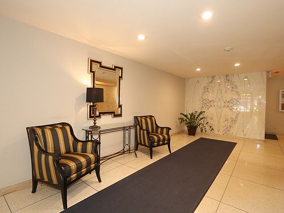 5th image of 203 N Kenilworth Ave APT 4E