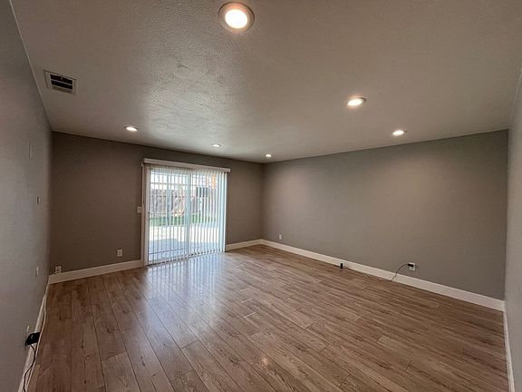 5th image of 4409 Brandt Way