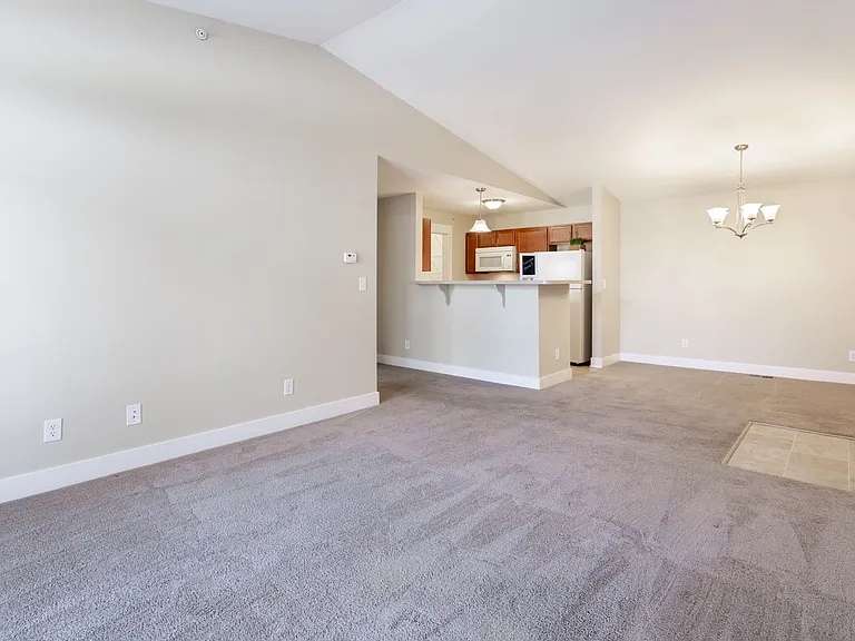 Preserve at Grande Oaks Apartment Homes — Photo 41