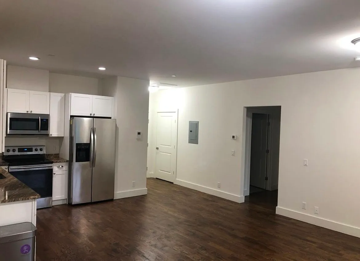 1 bed, 800 sqft, $1,805 — Photo 1