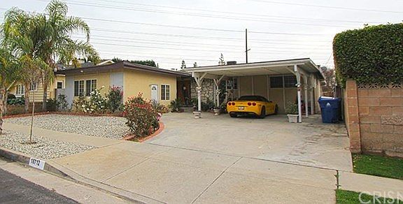 4th image of 18712 Marilla St