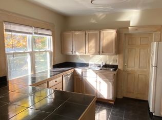 2661 Hampshire Rd #1, Cleveland, OH 44106