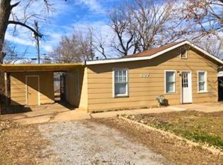 527 S Leonine Rd, Wichita, KS 67213
