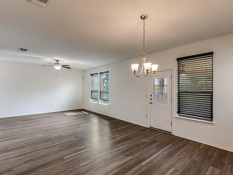6209 Garden Rose Path — Photo 5