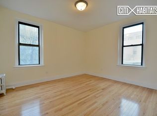 3516 34th St #2H, Astoria, NY 11106