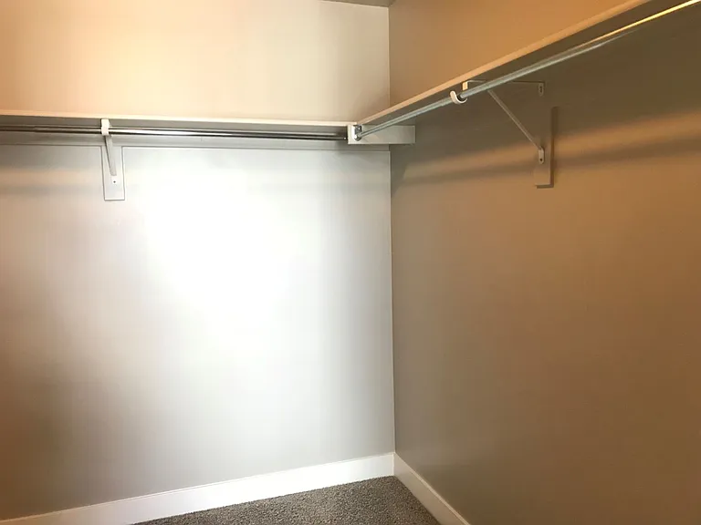 15154 S Battle Dr — Photo 14