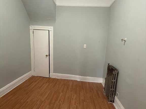 3rd image of 44 Clerk St #1