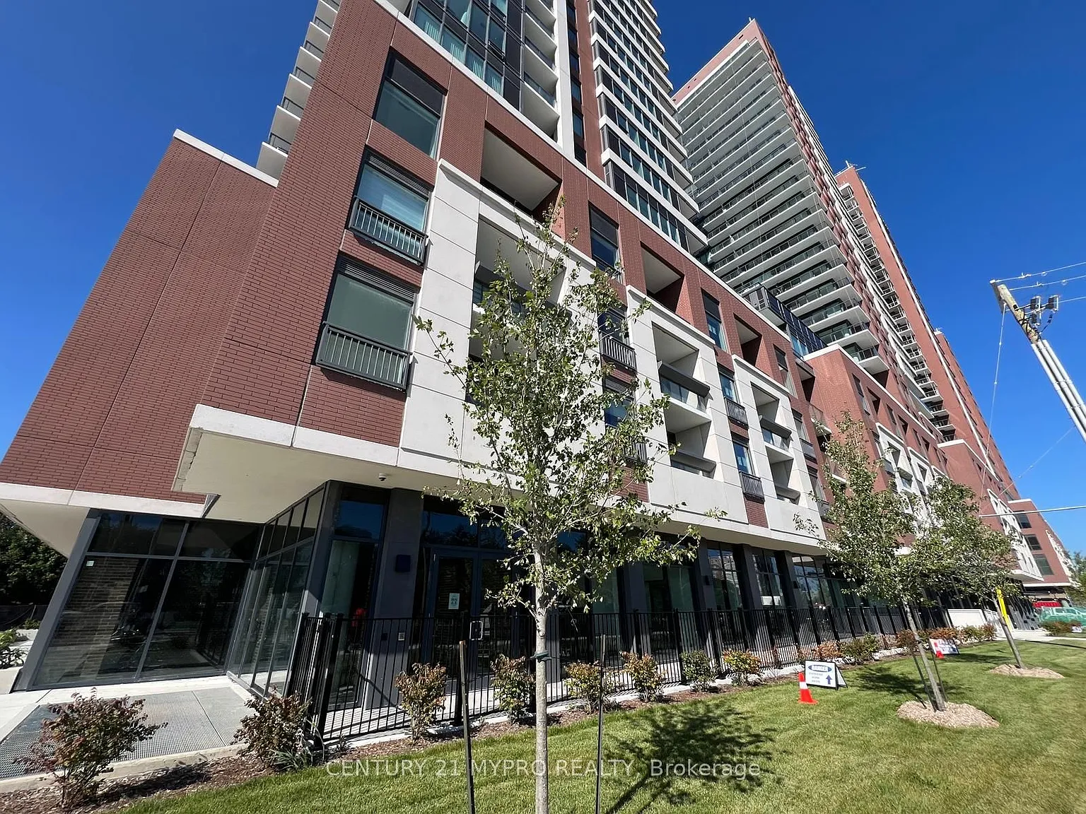 1 bed, $1,800 — Photo 2