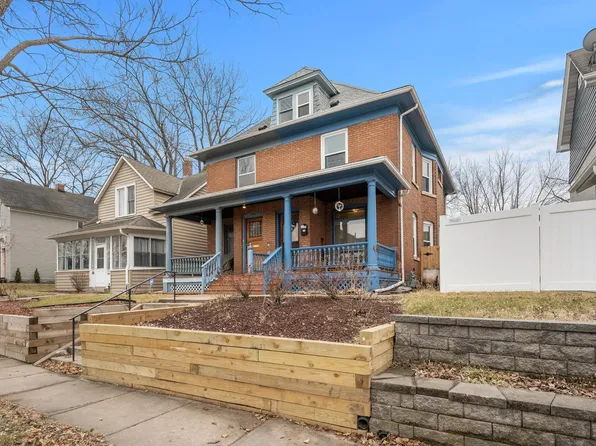 222 Page St E, Saint Paul, MN 55107