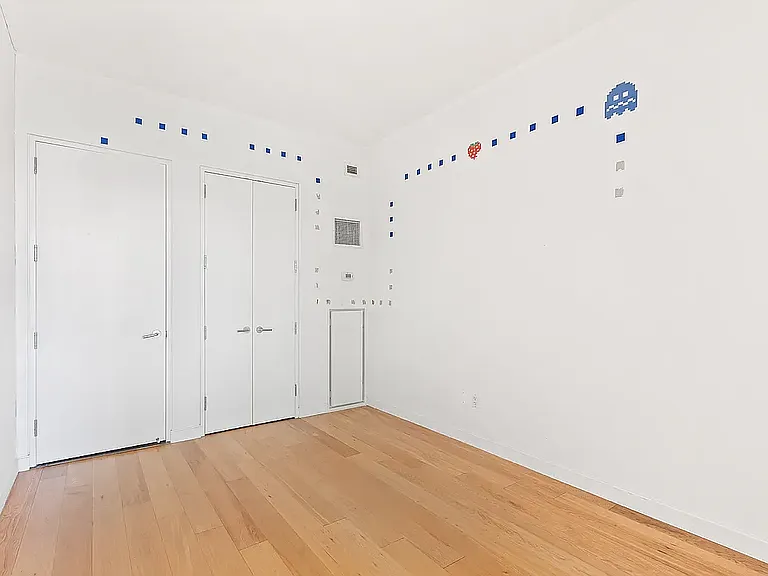 2728 Thomson Ave #200 — Photo 6
