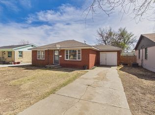 813 NE 3rd St, Dumas, TX 79029
