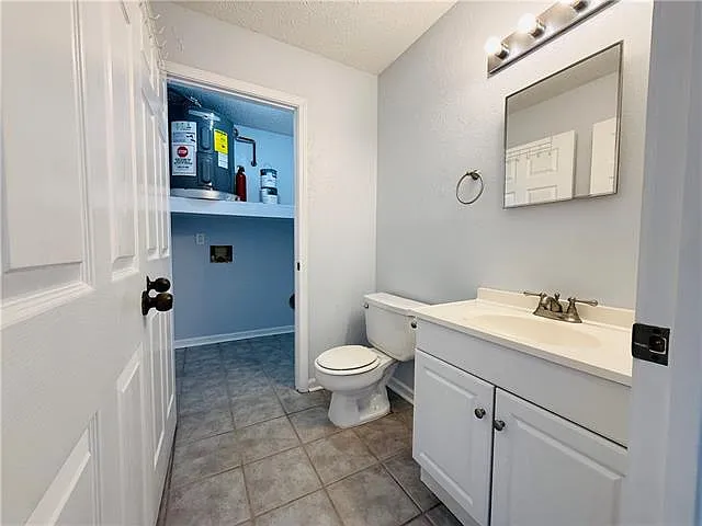 4101 Delaware Ave #6 — Photo 10