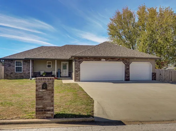 205 Holly Drive, Buffalo, MO 65622
