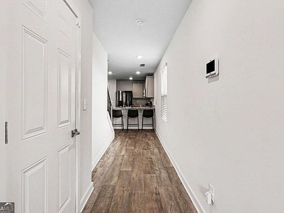 2nd image of 3528 Station Dr