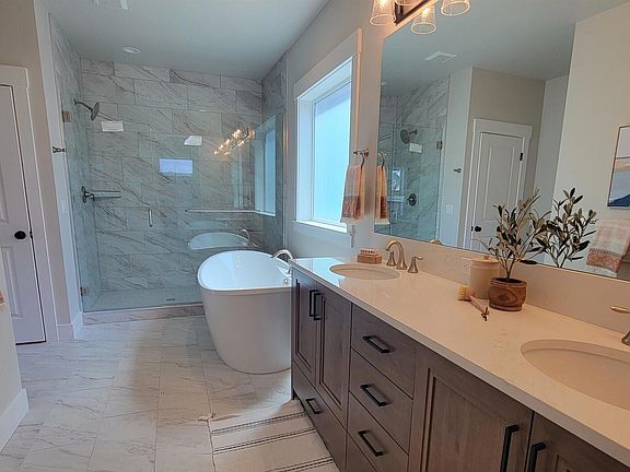4th image of 6105 S Ballerina Ave