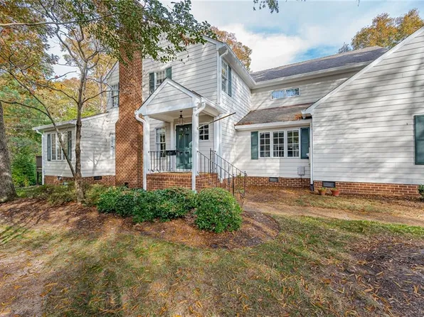 9017 Wood Sorrel Dr, Henrico, VA 23229