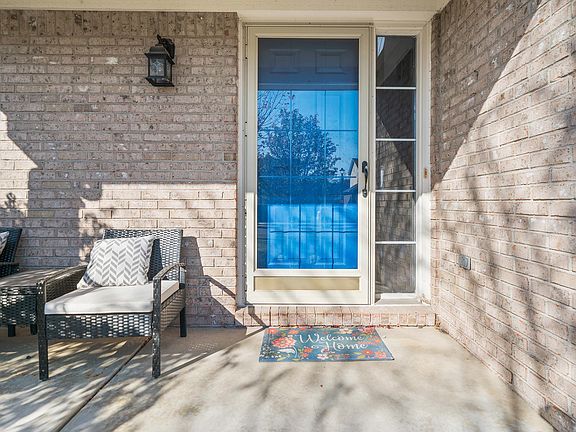 5th image of 17248 Michigan Heights Dr
