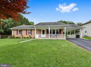 12625 Bradbury Ave, Smithsburg, MD 21783