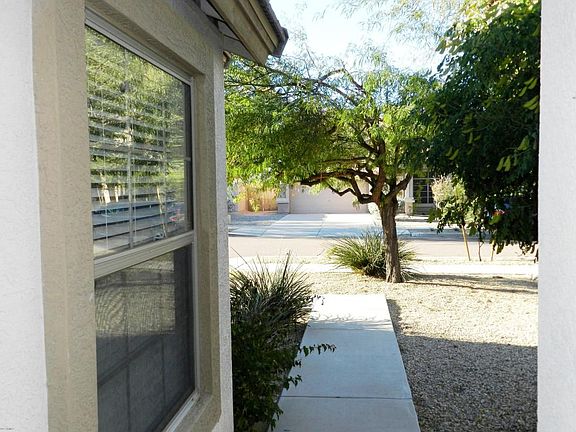 5th image of 17512 W Coyote Trail Dr