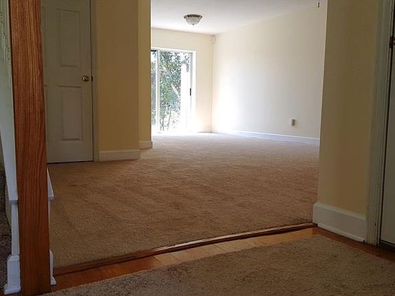 2nd image of 5676 Samter Ct