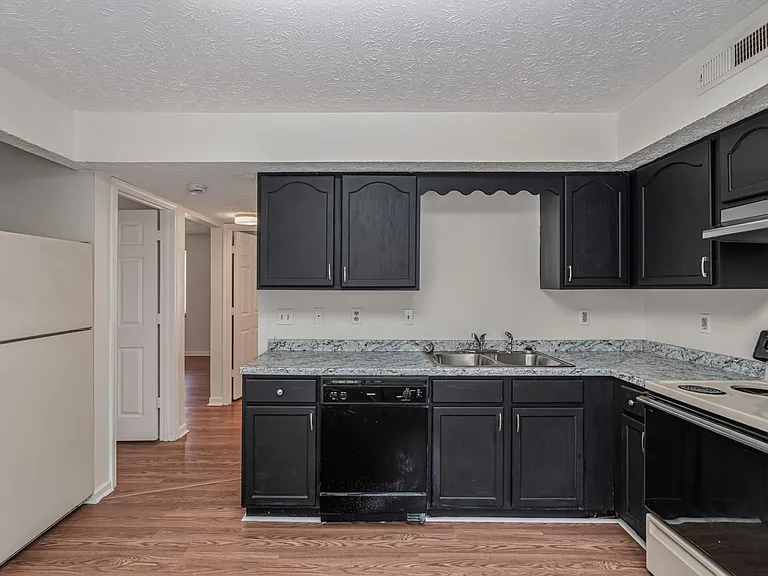 476 E Red Bud Rd #0 — Photo 12