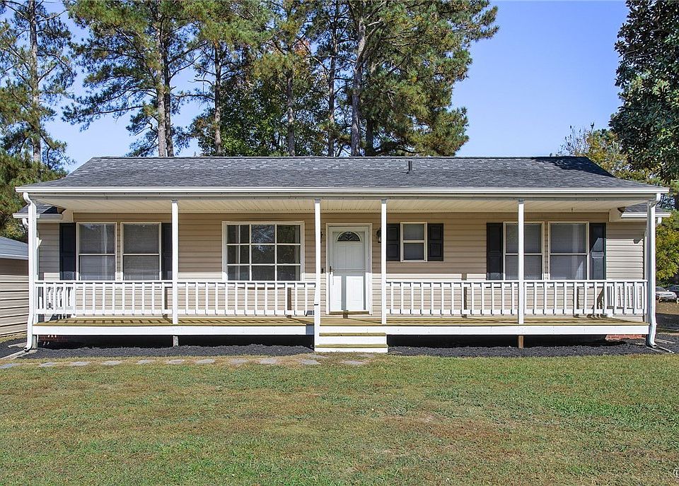 1st image of 24206 Gaydell Dr