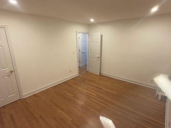 5th image of 8 Linden Ave Floor 2