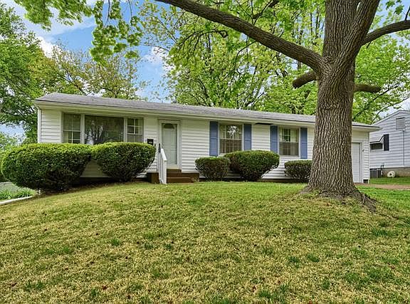 2nd image of 619 Bagnell Dr