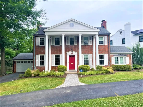 5200 Massachusetts Ave, Bethesda, MD 20816