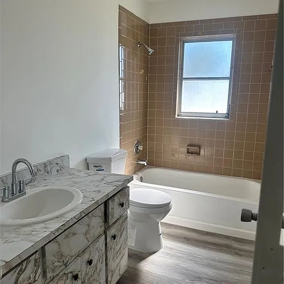 2105 SE 15th Pl — Photo 6