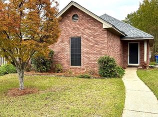 837 Dee Dr, Prattville, AL 36066