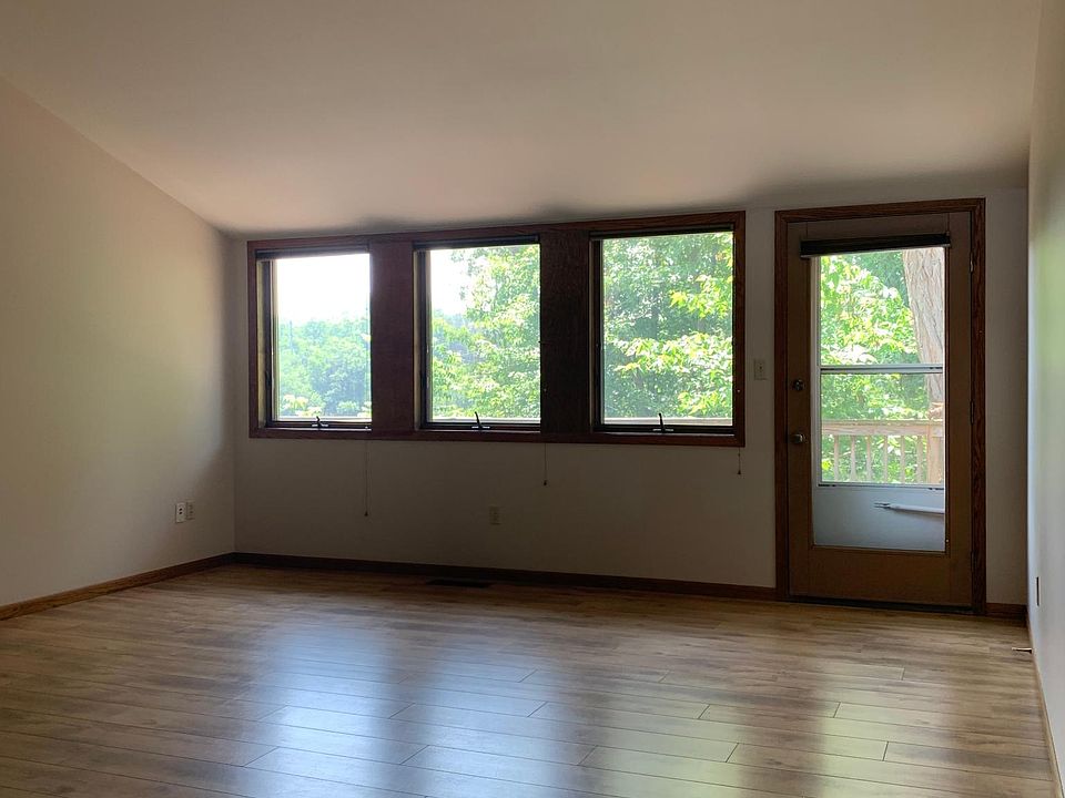 1st image of 11 N River St #11
