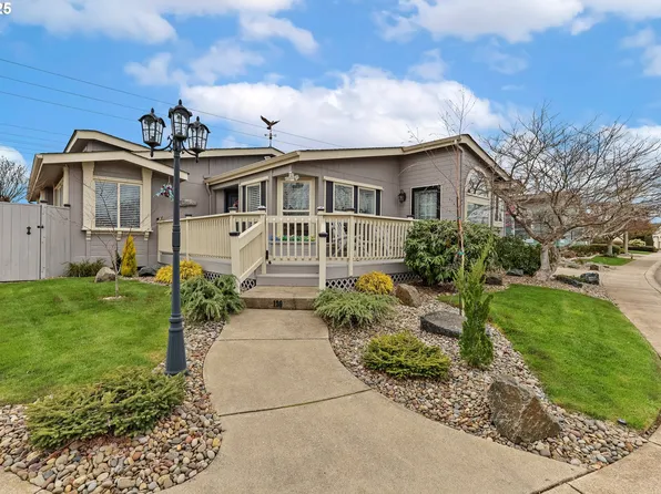 4055 Royal Ave Spc 136, Eugene, OR 97402