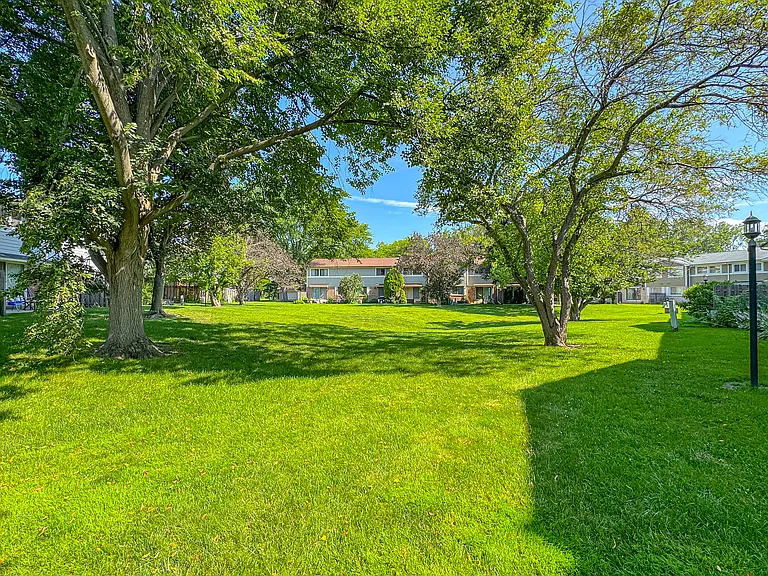 416 Swallow Ln — Photo 28