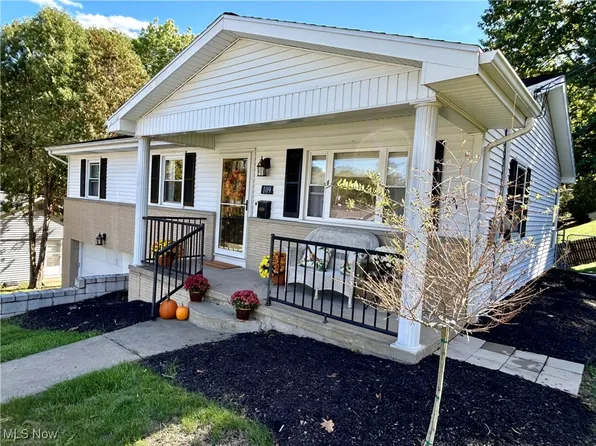 109 Gaywood Dr, Saint Clairsville, OH 43950