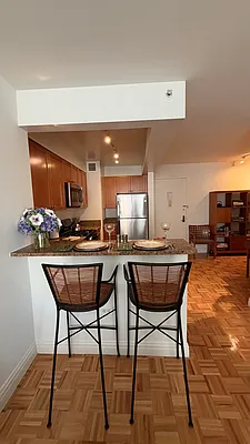 Kitchen, photo 1