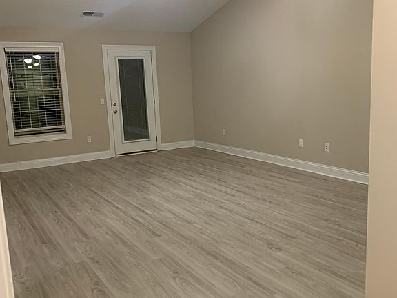 3rd image of 2022 Ty Ln #2022