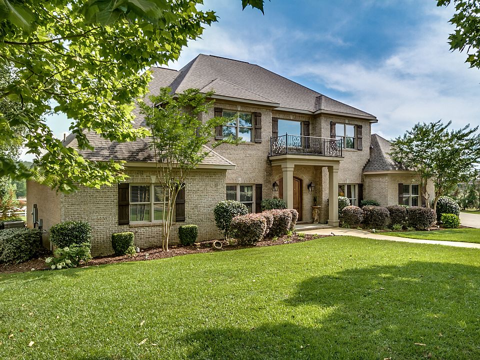 1st image of 873 Amberwood Dr