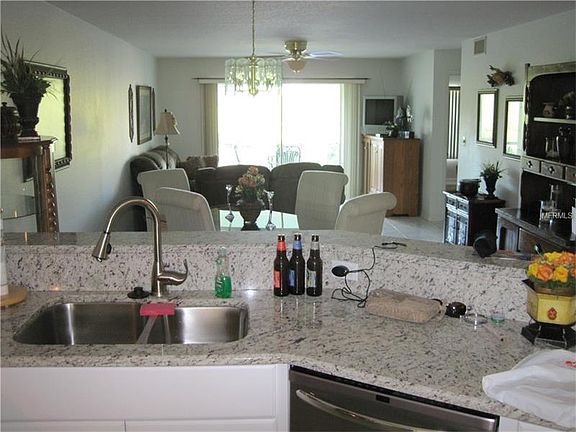 4th image of 5725 Greenwood Ave APT 2102