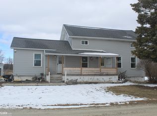 8262 Short Rd, Columbus, MI 48063