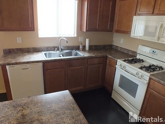 5th image of 309 E Camino Rancho Seguro