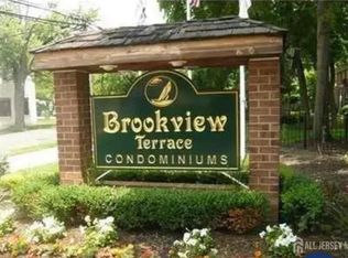 289 Main St APT 4B, Spotswood, NJ 08884