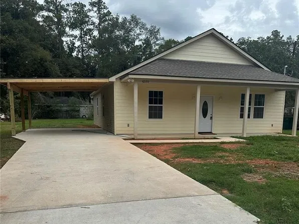 42197 Garden Dr, Ponchatoula, LA 70454