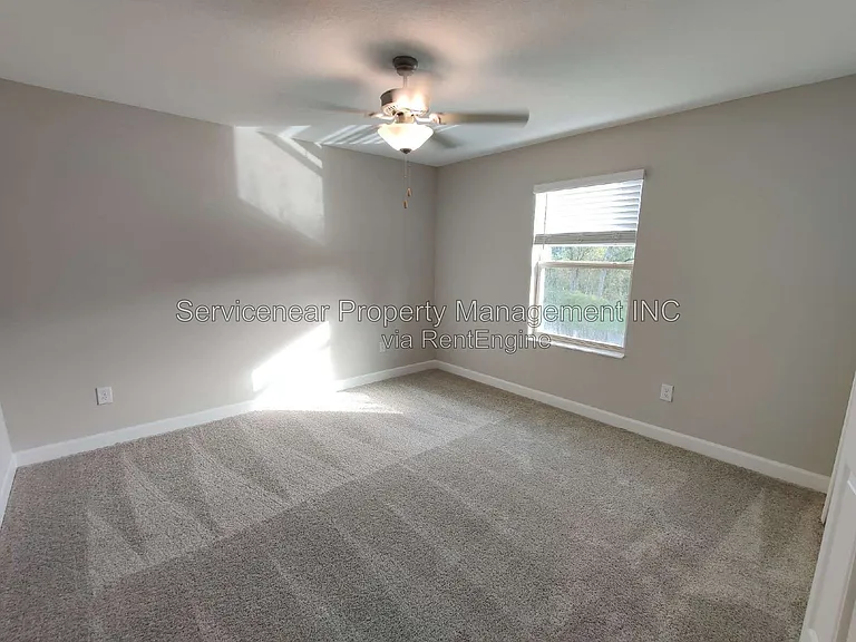 1618 Roseville St — Photo 14