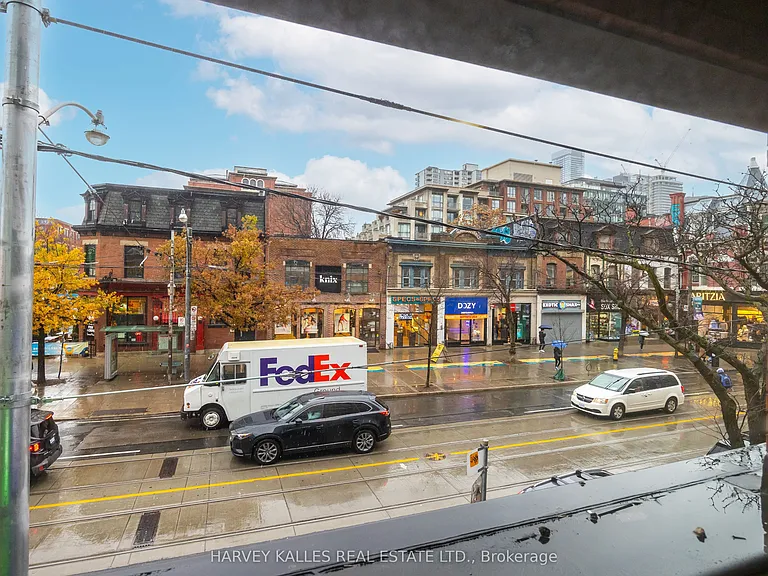 353 Queen St W #10 — Photo 22