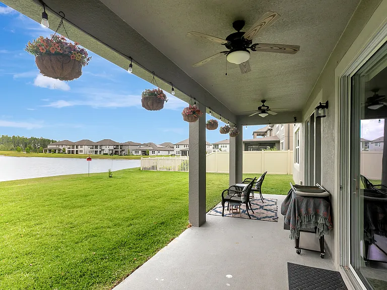 19335 Eagle Creek Ln — Photo 46