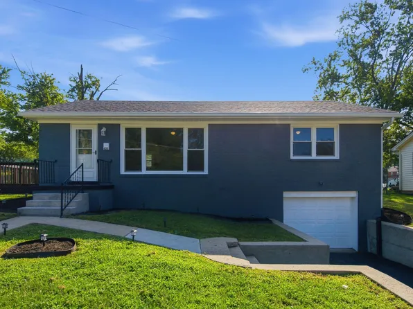 653 Valley Dr, Harrodsburg, KY 40330